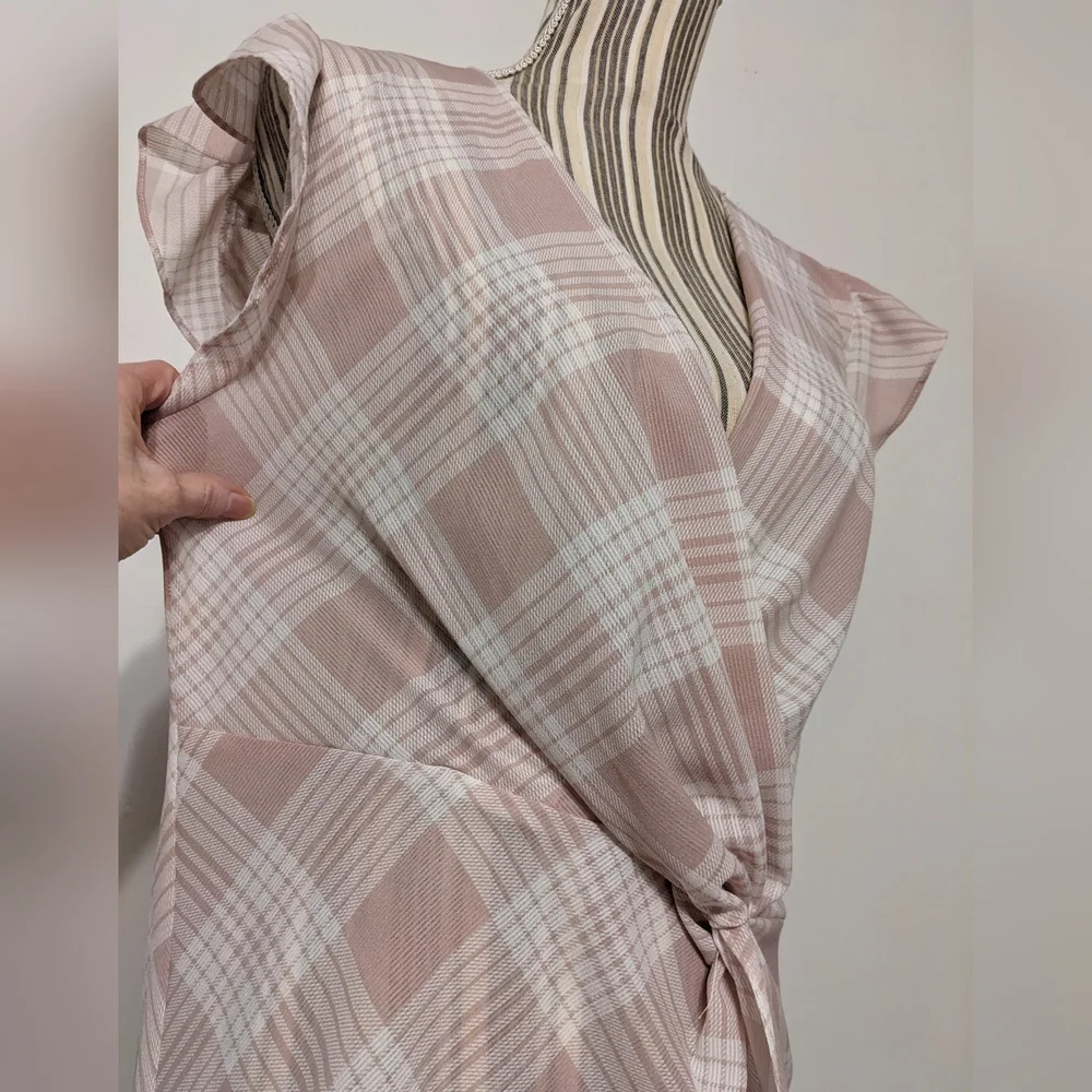 Laundry pink plaid crossover bodice with knot top nwt - Picture 13 of 15